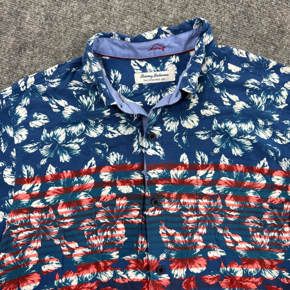 Tommy Bahama The Veracruz Cay Shirt Large Blue Red Floral S/S Button Up Men's
